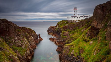Téléchargez les photos : The Fanad Head Lighthouse in Ireland - en image libre de droit