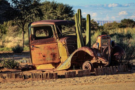Foto de El viejo coche del Solitario en Namibia - Imagen libre de derechos