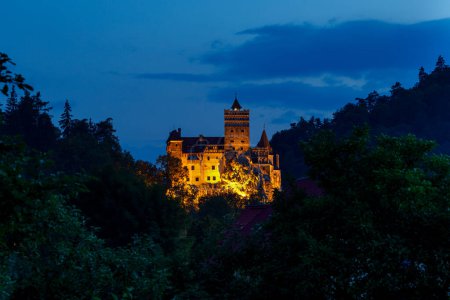 Foto de El Castillo de Bran de Drácula en Rumania - Imagen libre de derechos