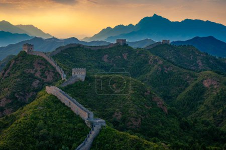 Téléchargez les photos : La Grande Muraille de Chine à Jinshanling - en image libre de droit