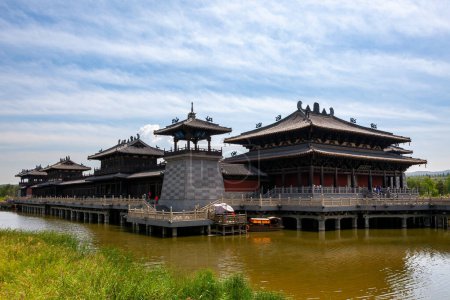 Téléchargez les photos : Le temple de Yungang Grottes en Chine - en image libre de droit