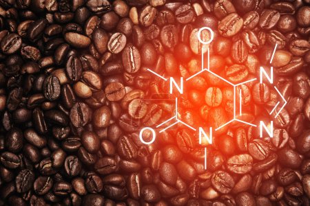 Foto de Antecedentes de granos de café tostados y fórmula de cafeína - Imagen libre de derechos