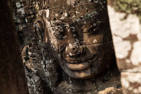 Foto de Ruinas del antiguo Templo de Bayon en Angkor wat en Siem Reap, Camboya - Imagen libre de derechos