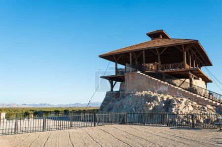 Téléchargez les photos : Watch tower on the grounds of  Yuma territorial prison, Arizona state historic park, USA - en image libre de droit