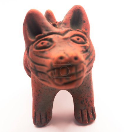 Instrumento prehispánico de México, Tlapitzalli: flauta de barro, en forma de perro (xoloitzcuintle) Instrumento prehispánico de México, Tlapitzalli: flauta de barro, en forma de perro (xoloitzcuintle)
)