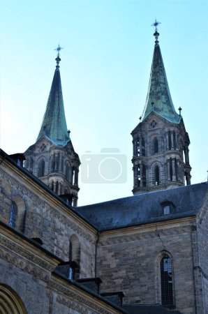 Bamberger Dom, ein spätromanischer Bau mit vier Türmen