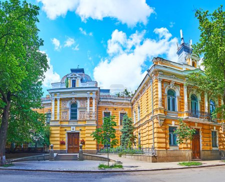 Téléchargez les photos : Elégant manoir historique Lieberman (Maison des écrivains d'Ukraine), situé sur la rue Bankova, Lypky, Pechersk, Kiev, Ukraine - en image libre de droit