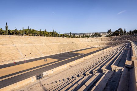 Athen, Griechenland, 2. Mai 2024: Das berühmte Panathenische Olympiastadion im Zentrum von Athen, Griechenland