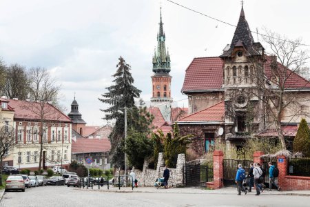 Téléchargez les photos : Les plus anciens bâtiments du quartier de Podgorze à Cracovie. - en image libre de droit