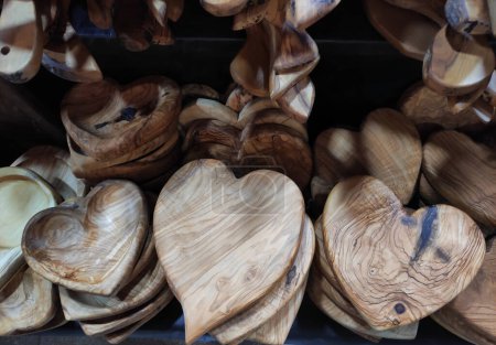 Tableros de corte de cocina de madera con vetas y convoluciones, hechos a mano