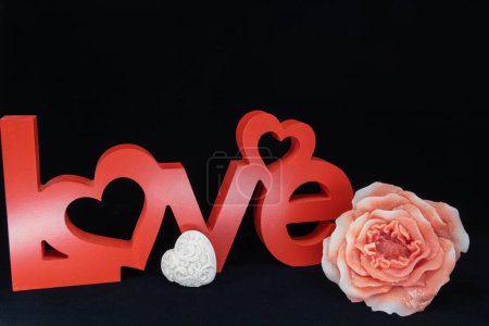 Amor, concepto de amor - palabra de madera talla de amor