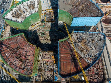 Téléchargez les photos : Shenzhen, Chine - Vers 2022 : Vue aérienne du site de construction et du paysage dans la ville de Shenzhen, Chine - en image libre de droit