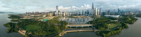 Téléchargez les photos : Vue aérienne de beaux paysages dans la baie de Shenzhen, ville de Shenzhen, Chine - en image libre de droit