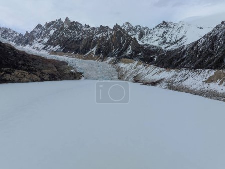 Foto de Vista aérea del glaciar de gran altitud en el Tíbet, China - Imagen libre de derechos
