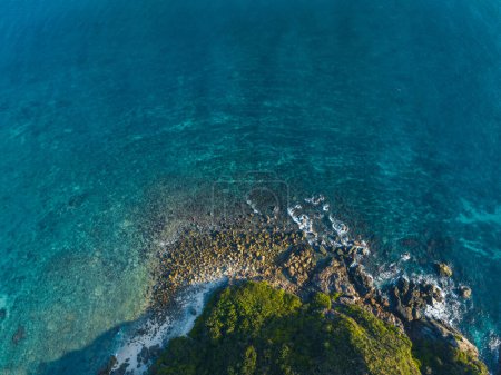 Téléchargez les photos : Vue aérienne du paysage marin du lever du soleil - en image libre de droit