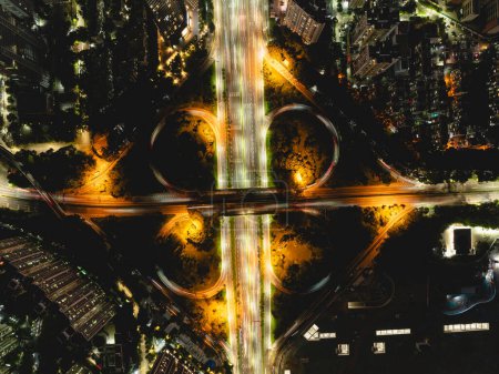 Vue aérienne du paysage la nuit dans la ville de Shenzhen, en Chine
