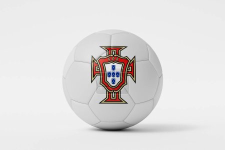 Foto de LONDRES, Reino Unido - Julio de 2023: Insignia de la selección nacional de fútbol de Portugal en una pelota de fútbol. Renderizado 3D. - Imagen libre de derechos