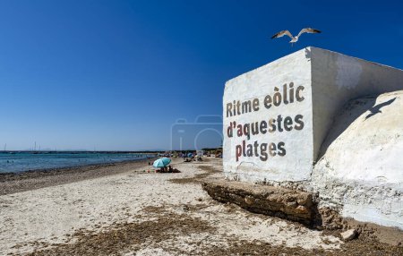 Foto de En la famosa playa natural de Es Trenc, Mallorca, España - Imagen libre de derechos