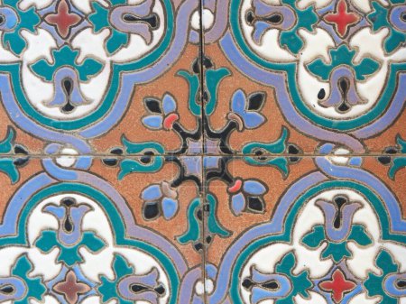 Vintage azulejos de colores antiguos de Toledo, España.