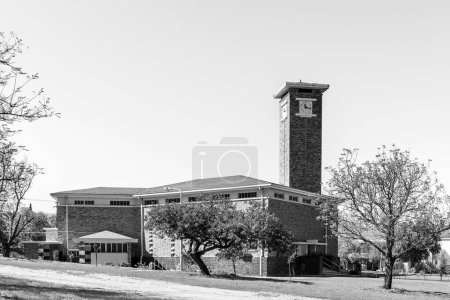 Foto de Citrusdal, Sudáfrica - 9 de septiembre de 2022: La Iglesia Reformada Holandesa en Citrusdal en la Provincia Occidental del Cabo. Monocromo - Imagen libre de derechos