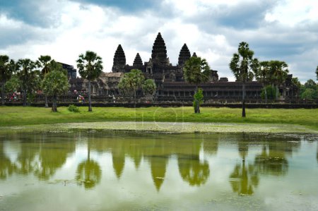 Foto de Wat kor em templo en siem cosechar, cambodia en un hermoso día - Imagen libre de derechos