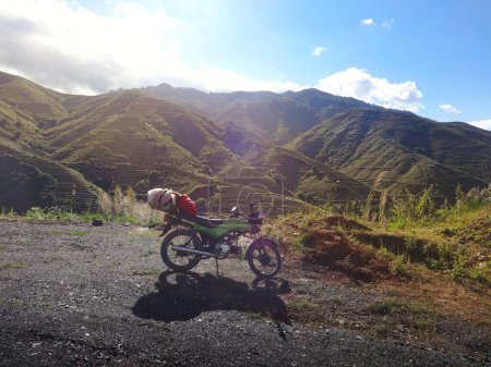 Foto de Motocicleta en el campo en taiwan. - Imagen libre de derechos
