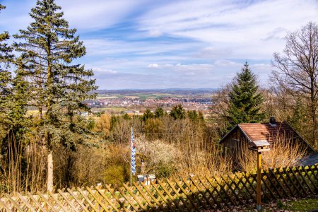 Une merveilleuse randonnée printanière à travers le magnifique Heldburger Land dans le quartier de Hildburghausen - Thuringe - Allemagne
