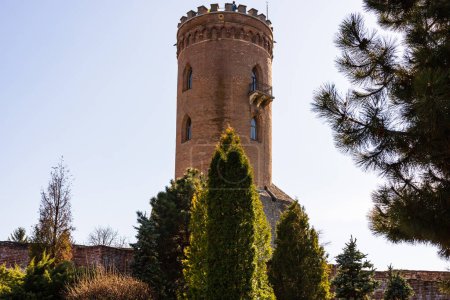 Foto de La Torre Chindia o Turnul Chindiei es una torre en la Corte Real de Targoviste o conjunto de monumentos Curtea Domneasca en el centro de Targoviste, Rumania. - Imagen libre de derechos