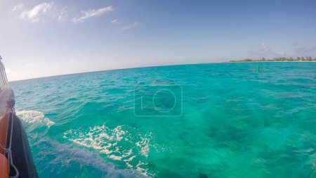 Playa tropical de Princess Cays Island en Bahamas