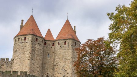 Castillo de Carcasona en Francia. Impresionante fortaleza medieval

