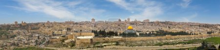 Téléchargez les photos : Vue panoramique de la ville de Jérusalem depuis le Mont des Oliviers - en image libre de droit