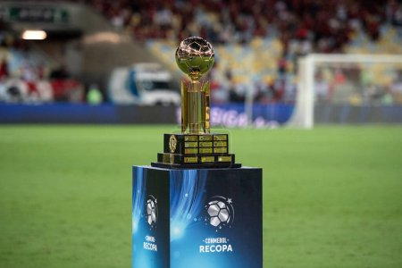 Téléchargez les photos : Rio de Janeiro (RJ), 28.02.2023 - Flamengo x Independiente Del Valle - Deuxième étape de la finale Recopa Sudamericana à Maracan. - en image libre de droit