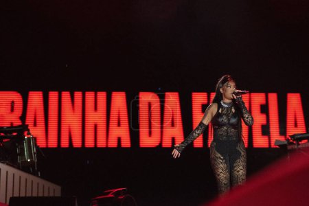 Photo for RIO DE JANEIRO, BRAZIL - 11TH SEPTEMBER, 2022: Performance of Ludmilla on the Sunset Stage during the seventh day of the Rock In Rio 2022 Festival, held in Cidade do Rock, west zone of Rio de Janeiro - Royalty Free Image