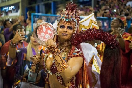 Téléchargez les photos : Rio de Janeiro, RJ, Brésil - 09 mars 2019 : Carnaval de Rio 2019. Parade des écoles championnes du Groupe Spécial Carnaval à Rio de Janeiro - en image libre de droit