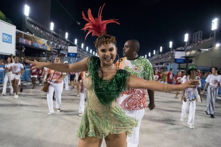 Téléchargez les photos : Rio de Janeiro, RJ, Brésil - 16 février 2019 : Essai technique des écoles de samba de Rio de Janeiro - en image libre de droit