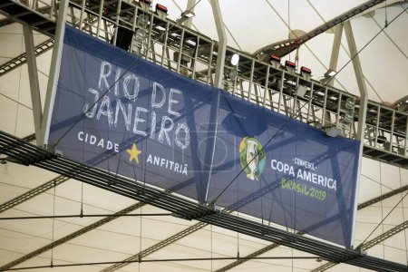 Foto de Río de Janeiro. Brasil - 16 de junio de 2019: Paraguay vs Qatar en el Maracana Stadium for America Cup 2019 - Imagen libre de derechos