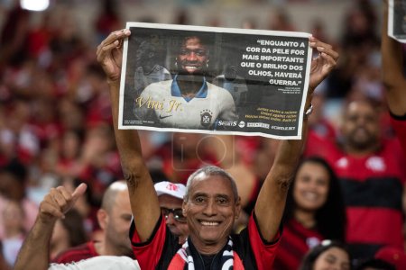 Photo for RIO DE JANEIRO - 16TH, MAY, 2023: Protest against racism in football. Match between Flamengo x Cruzeiro, Brazilian Championship at Maracana. - Royalty Free Image