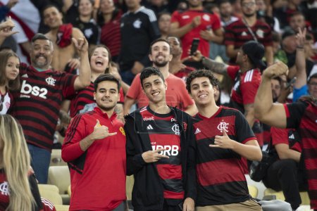 Téléchargez les photos : RIO DE JANEIRO - 01 JUIN 2023 : Match entre Flamengo x Fluminense, 16ème manche de Copa do Brasil au stade Maracana - en image libre de droit