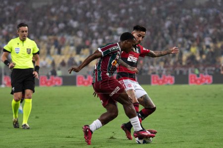 Téléchargez les photos : RIO DE JANEIRO - 01 JUIN 2023 : Match entre Flamengo x Fluminense, 16ème manche de Copa do Brasil au stade Maracana - en image libre de droit