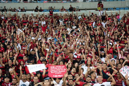 Téléchargez les photos : BRÉSIL, RIO DE JANEIRO - 1er JUILLET 2023 : Match entre Flamengo x Fortaleza pour le championnat brésilien au stade Maracana - en image libre de droit