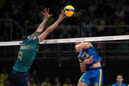 Téléchargez les photos : Rio de Janeiro, Rio de Janeiro, Brésil - 04 octobre 2023. Brésil et Ukraine - Volleyball pré-olympique. - en image libre de droit