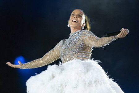 Foto de Río de Janeiro (RJ), 20.12.2023 - La cantante brasileña Ivete Sangalo celebra su carrera musical de 30 años con concierto en el Estadio Maracana - Imagen libre de derechos
