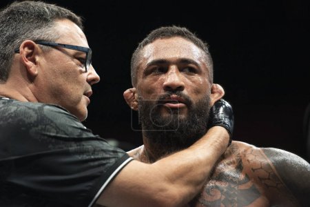 Téléchargez les photos : Rio de Janeiro (RJ), 04 / 05 / 2024 - UFC 301 - PANTOJA VS ERCEG - Combat entre Shore x Brito à Farmasi Arena. - en image libre de droit