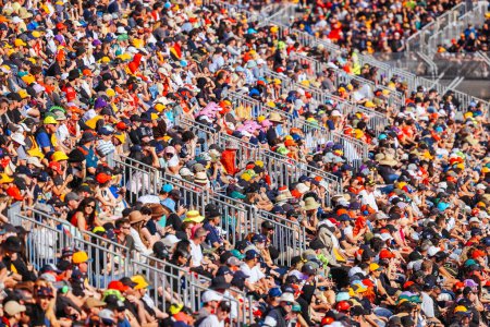 Téléchargez les photos : MELBOURNE, AUSTRALIE - 23 MARS : Ambiance de fans lors des qualifications au Grand Prix d'Australie 2024 à Albert Park à Melbourne, Australie - en image libre de droit