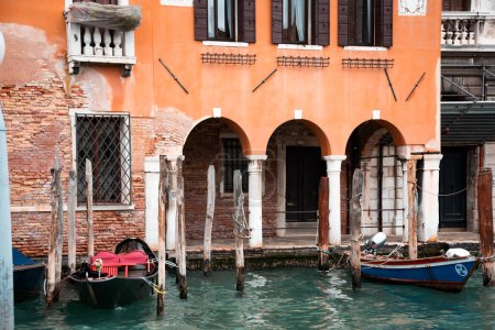 Foto de Gran Canal con góndolas en Venecia, Italia - Imagen libre de derechos