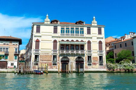 Venecia, Véneto - Italia - 06-10-2021: Palazzo Malipiero, un palacio veneciano-bizantino con elementos góticos, famoso como residencia de Casanova