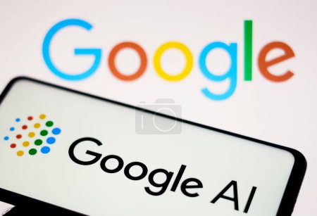 Téléchargez les photos : February 9, 2023, Brazil. In this photo illustration, the Google AI logo is displayed on a smartphone screen - en image libre de droit