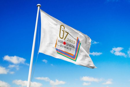 Téléchargez les photos : 21 avril 2023, Brésil. Le 49e sommet du G7 apparaît bientôt sur un drapeau. L'événement aura lieu du 19 au 21 mai 2023 à Hiroshima, préfecture d'Hiroshima, Japon - en image libre de droit