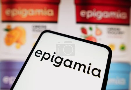 Téléchargez les photos : 20 mai 2023, Brésil. Dans cette illustration photo, le logo Epigamia est affiché sur un écran de smartphone - en image libre de droit