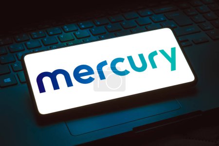 Téléchargez les photos : 7 février 2024, Brésil. Dans cette illustration photo, le logo Mercury Systems est affiché sur un écran de téléphone intelligent. - en image libre de droit